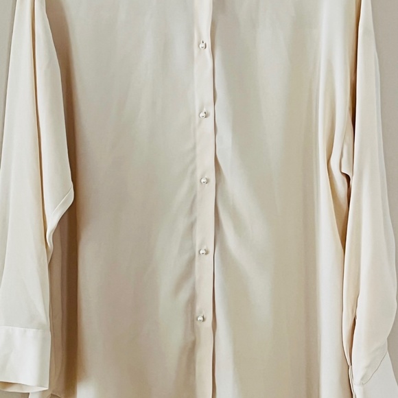 NWOT Zara Beige Button Up Blouse Size Small - Picture 6 of 11